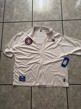 NBA National Basketball Association Off-White Mesh Short Sleeve Full Zip Jacket